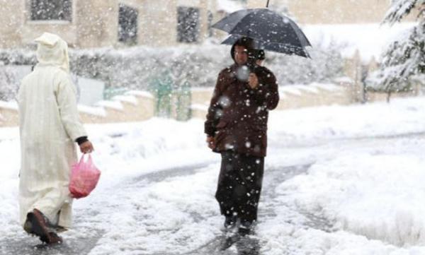 حذار.. أمطار قوية وتساقطات ثلجية منتظرة اليوم السبت بعدة مدن مغربية